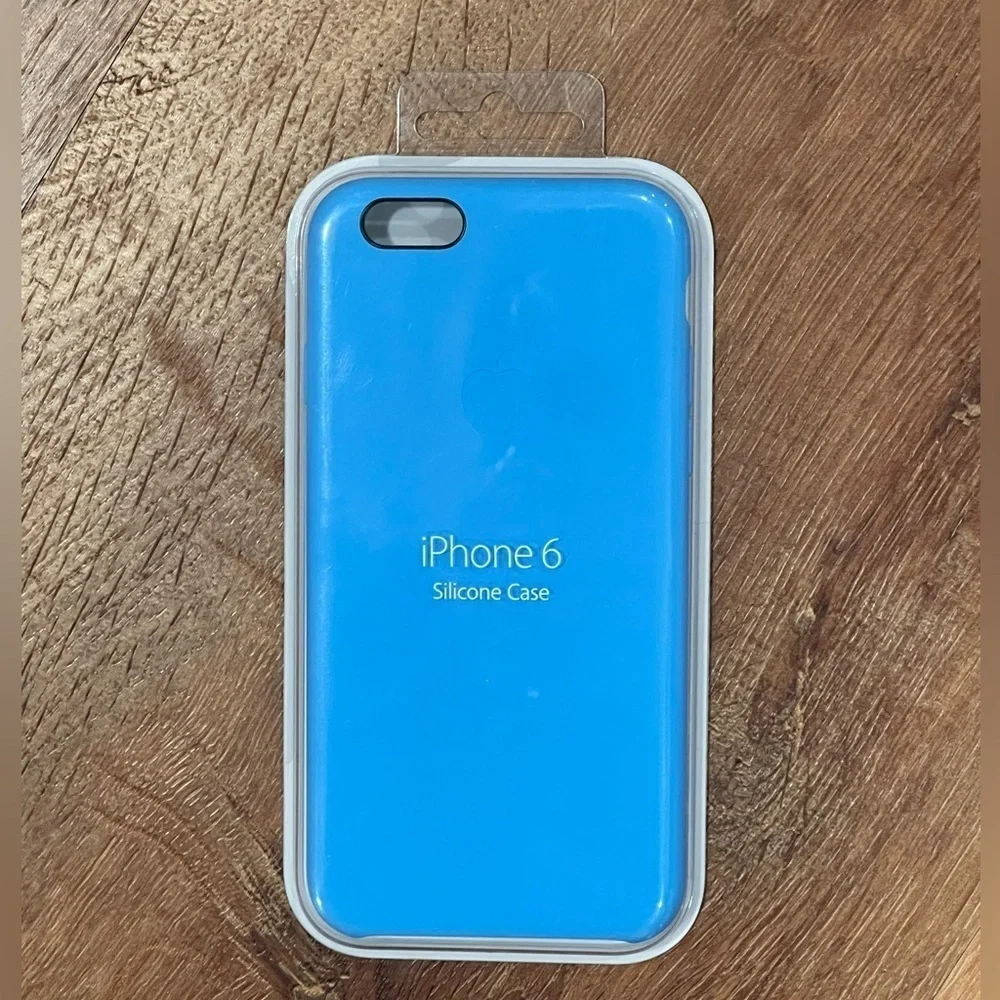 Blue iPhone 6 silicone case​​​​​​​